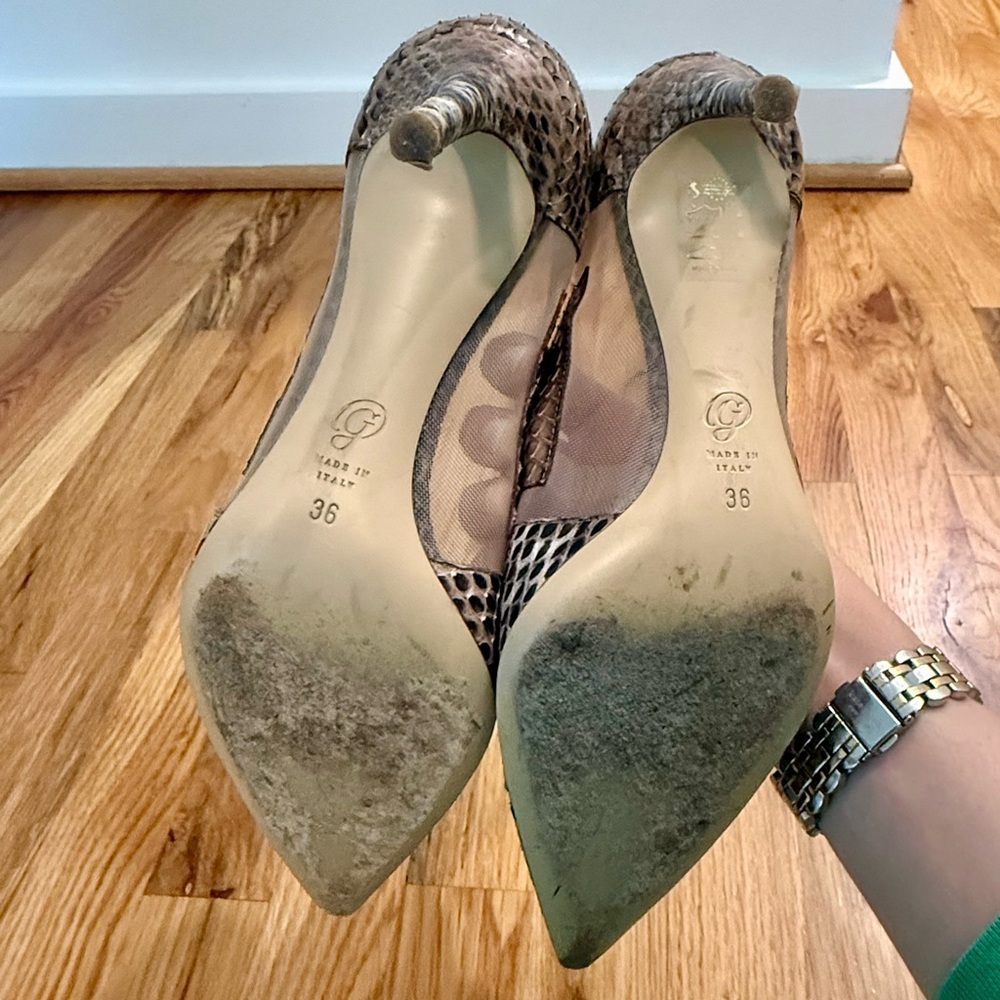 M. Gemi Snakeskin & Mesh Pointed Toe Pumps | Made in Italy | IT 36 / US 6 - Picture 6 of 7